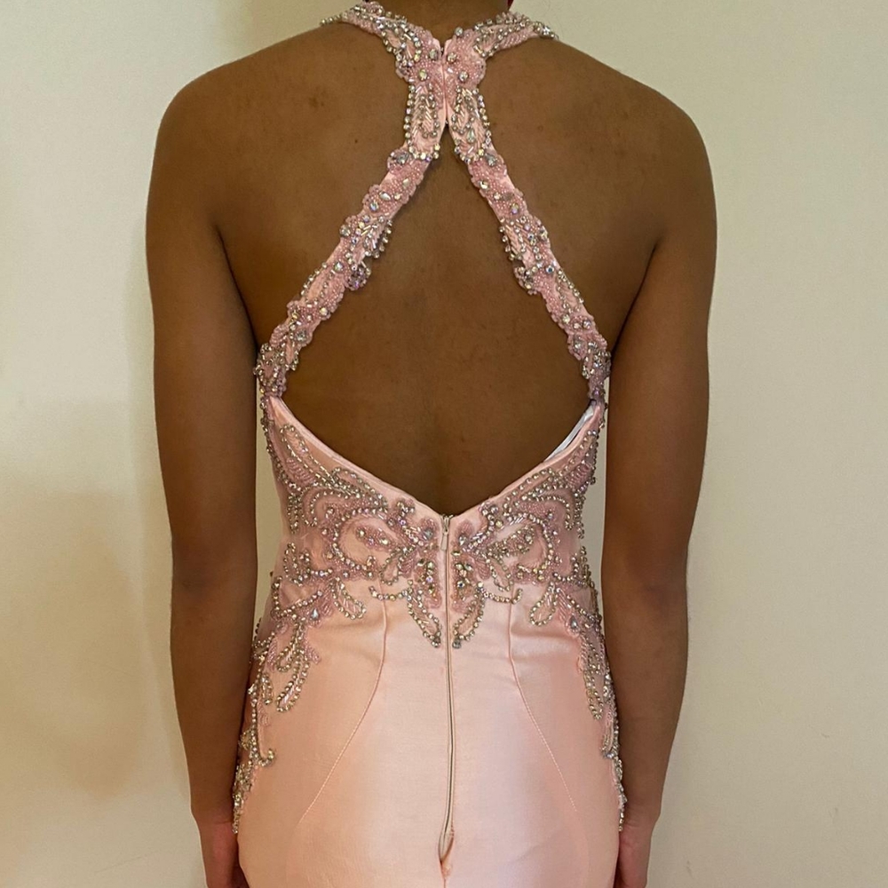 MacDuggal Pageant Goen - Picture 3 of 4